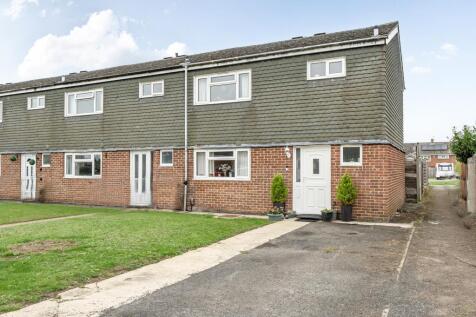 Blenheim Drive,  Bicester, Oxfordshire, OX26