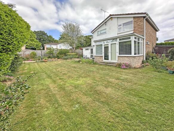 3 Garden c
