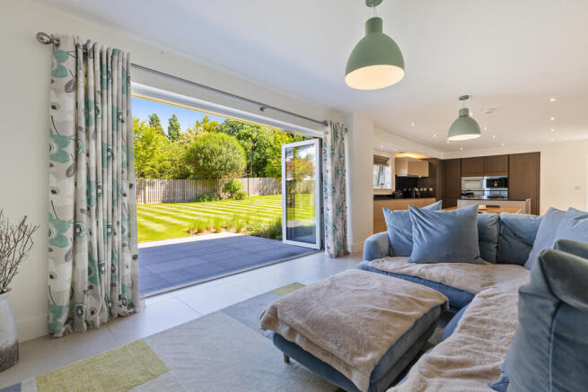 A21 - Holland Par...