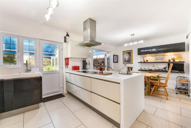 Kitchen/Dining Room