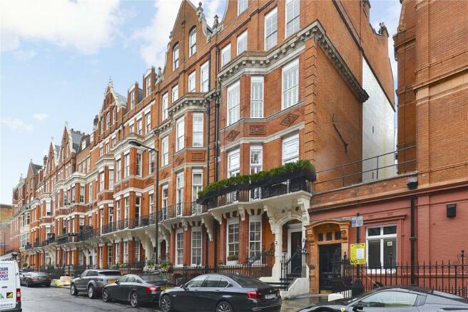 2 bedroom apartment for sale in Green Street, Mayfair, London, W1K, W1K