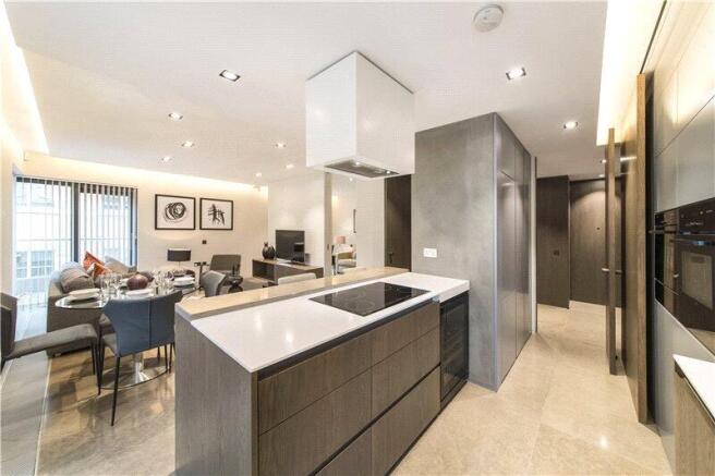 Kitchen/Reception Ro