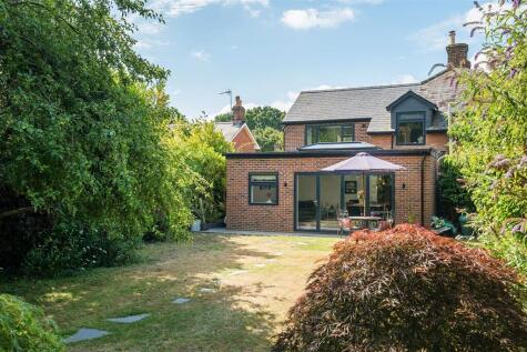 Wimborne Road West, Wimborne