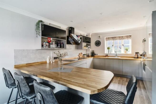 Kitchen 1