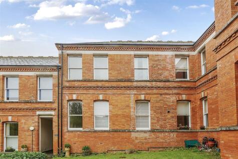 Sherren Avenue, Charlton Down