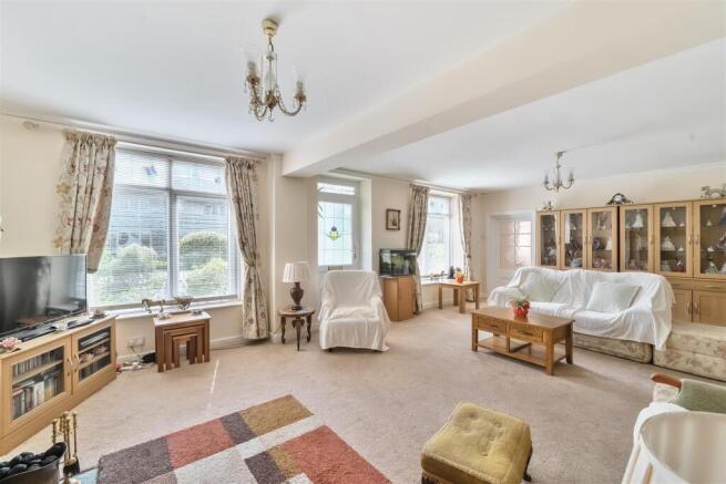 Main House - Sitting Room