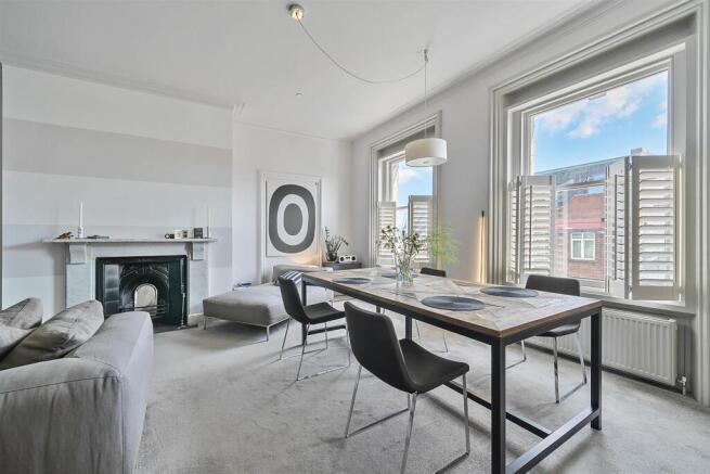 Sitting / Dining Room