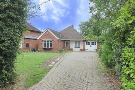 Sweetcroft Lane, Hillingdon, UB10