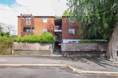 Hobart Road, North Hayes