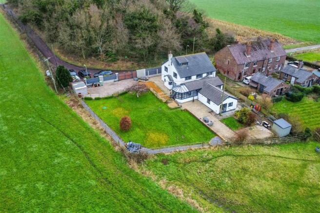 dji_fly_20241209_125354_230_1733748912488_photo_op