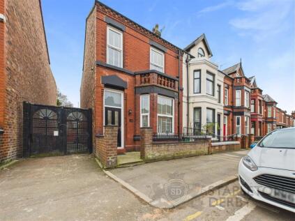 Dentons Green Lane, Dentons Green, St. Helens