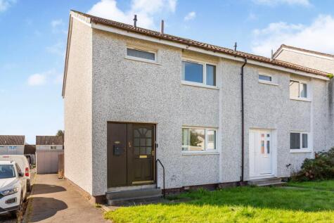 May Place, Perth, PH1