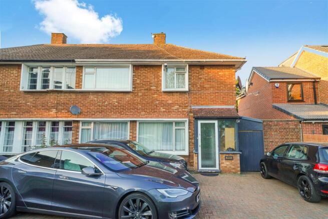 11 Tunworth Close - Acge8C2sW67ND2L1nF2P.jpg