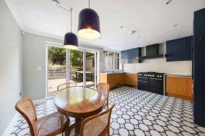 82 Tanfield Avenue - n66iM219RH1Uq2BfVkf7.jpg