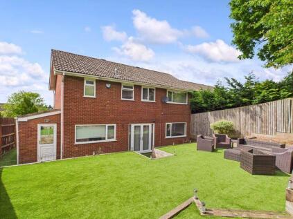 10 Stokesay Way, Sutton Hill