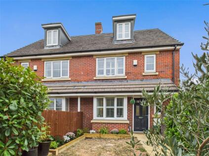 Cainscross Road, Stroud, Gloucestershire, GL5