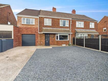 Crescent Road, Stonehouse, Gloucestershire, GL10