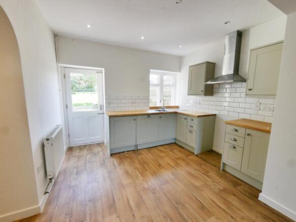 Kitchen 2