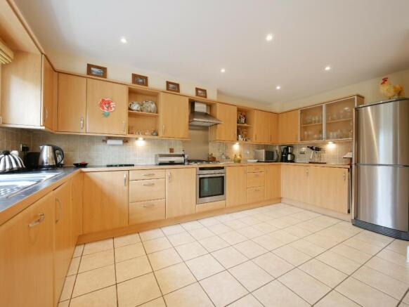 Kitchen dining room
