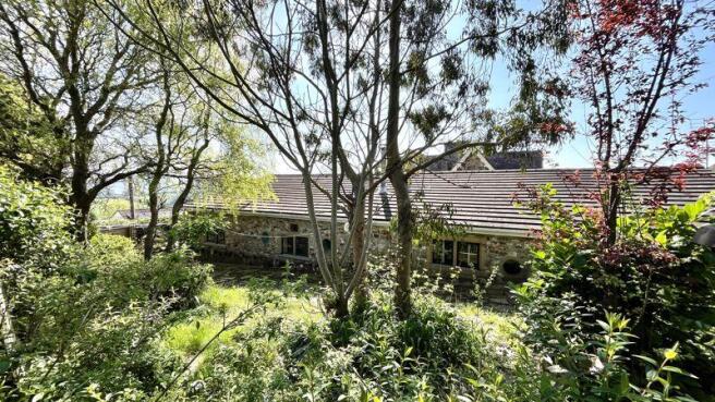 Rear Aspect & Garden