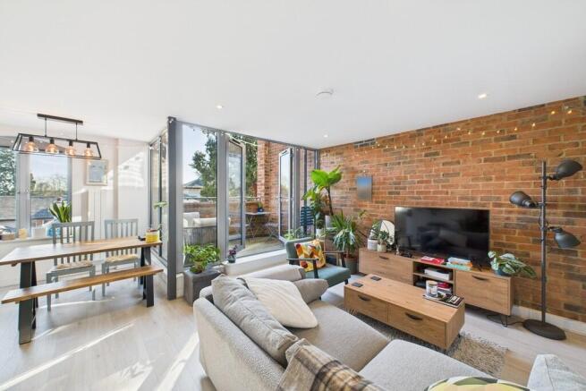 CAM03416G0-PR0076...