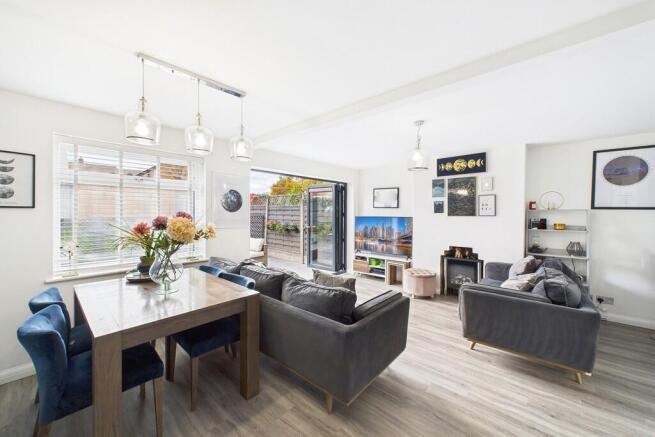 CAM03416G0-PR0115...