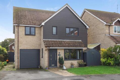 Dodhams Farm Close, Bridport