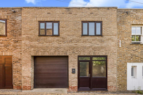 Harefield Mews, London, SE4