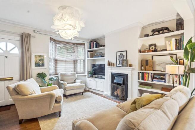 Sitting/Dining Room