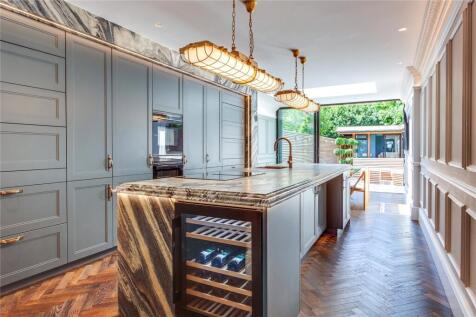 Candlemas Lane, Beaconsfield, Buckinghamshire, HP9