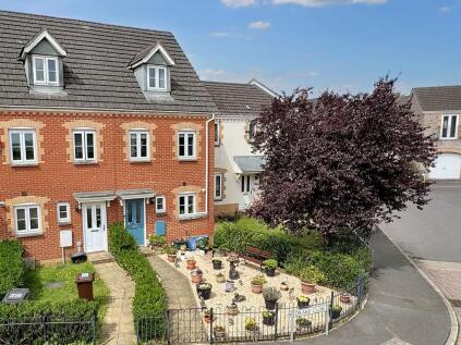 Drake Close, Cullompton, EX15