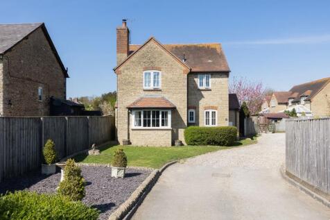 High Street, Hinton Waldrist, SN7