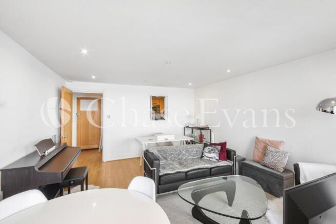 Living Room - Barrie