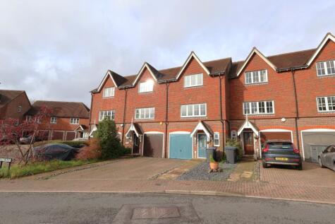 Lower Village, Haywards Heath, RH16
