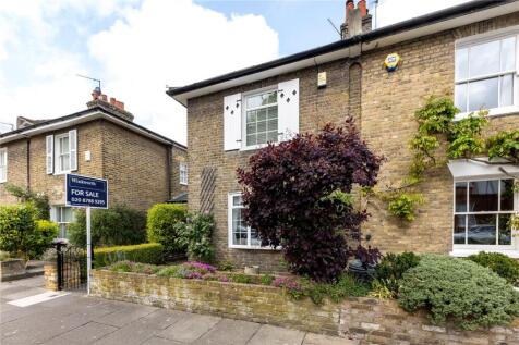 Coalecroft Road, London, SW15