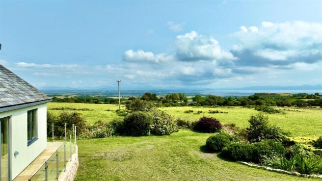 dji_fly_20250816_115532_601_1755695195315_photo.jp