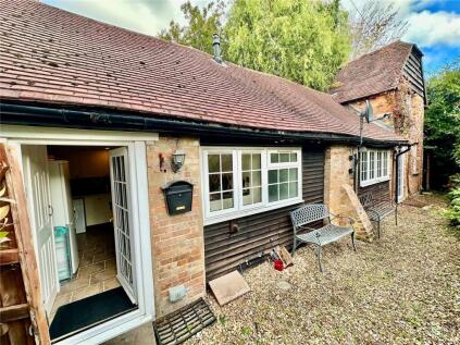 Russell Street, Wilton, Salisbury, Wiltshire, SP2