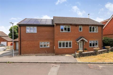 Priory Close, Shrewton, Salisbury, Wiltshire, SP3