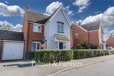 Magnolia Drive, Rendlesham, Woodbridge, Suffolk, IP12