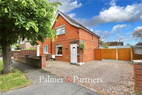 New Village, Brantham, Manningtree, Suffolk, CO11