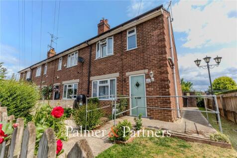 Cherry Tree Road, Stowmarket, Suffolk, IP14