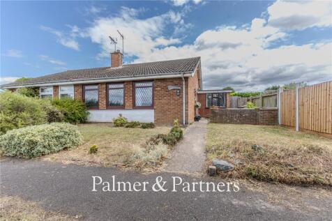 Lincoln Gardens, Claydon, Ipswich, Suffolk, IP6