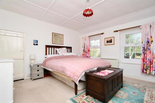 4 Bedroom Cottage For Sale In Rose Cottage Pin Mill Ip9