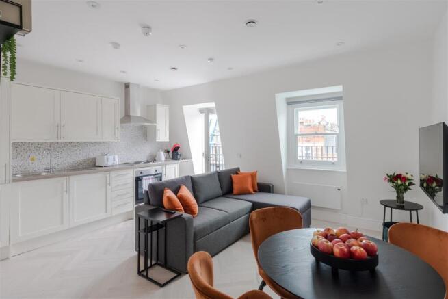 4, 30 Foley Street-7