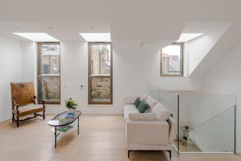 Gosfield Street, Fitzrovia, London, W1W