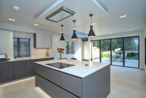 27B The Avenue, Northwood