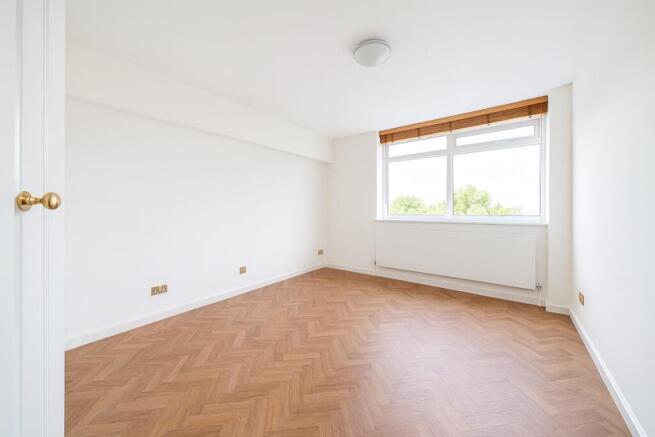 3f8bccf6-06db-4e7...