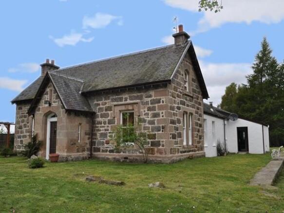 4 bedroom character property for sale in The Old Station House Dunphail ...