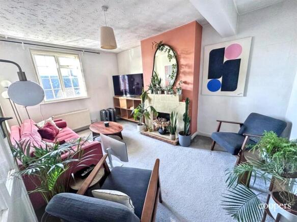 d943404e2be44c7aab1cc04ab149ee6d (1).jpg