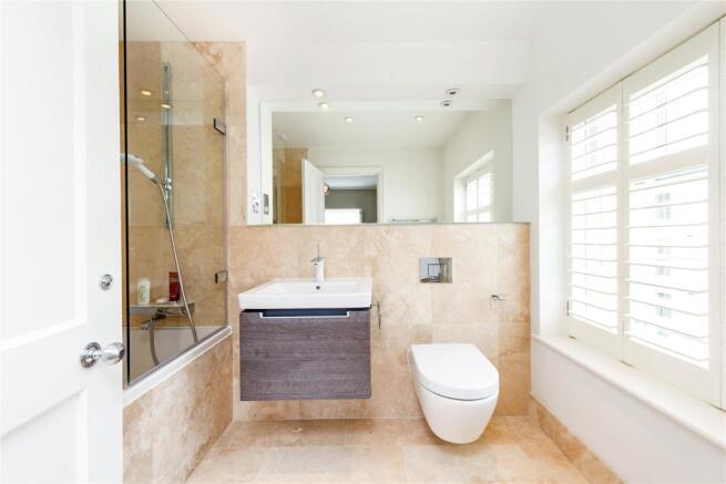 3 Bedroom Duplex For Sale In Bentley Priory Mansion House